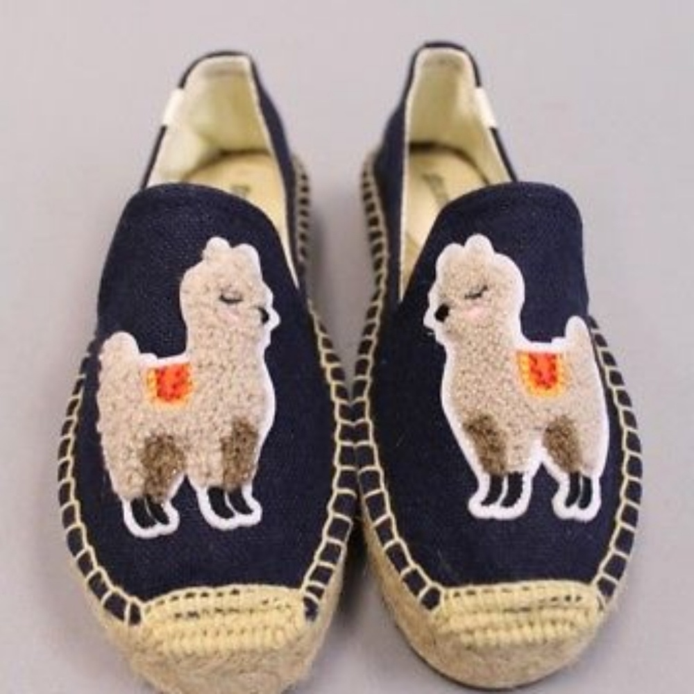 NWOT Soludos Llama Platform Smoking Slipper